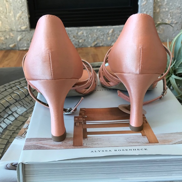 2.5" HEEL SALMON OPEN TOE STRAPPY BALLROOM SHOE - Picture 5 of 12